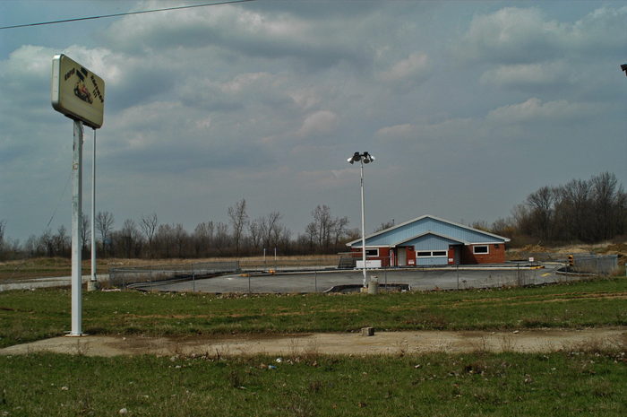 Sky Drive-In Theatre - April 2003 Photo
